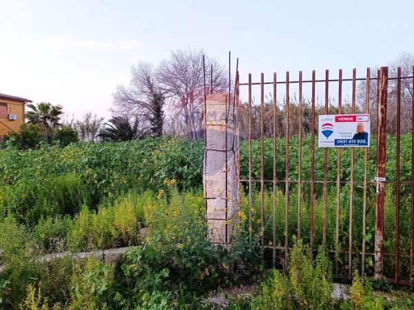 Foto Terreno edificabile in vendita a Siracusa