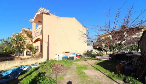 Foto Terreno edificabile in vendita a Tortoli'