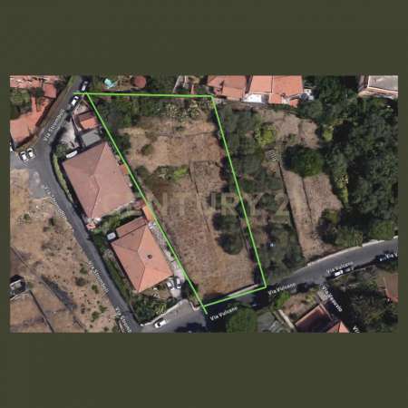 Foto Terreno edificabile industriale in vendita a Gravina Di Catania