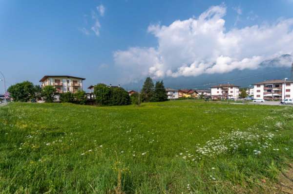 Foto Terreno edificabile residenziale in vendita a Sedico