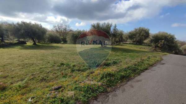 Foto Terreno in vendita a Ragalna