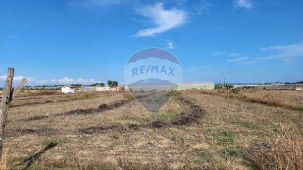 Foto Terreno in vendita a Vittoria, Scoglitti
