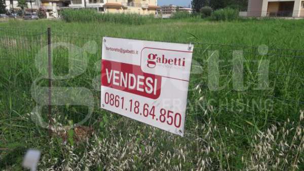 Foto Terreno Residenziale - Alba Adriatica . Rif.: Cod. rif A035VRG