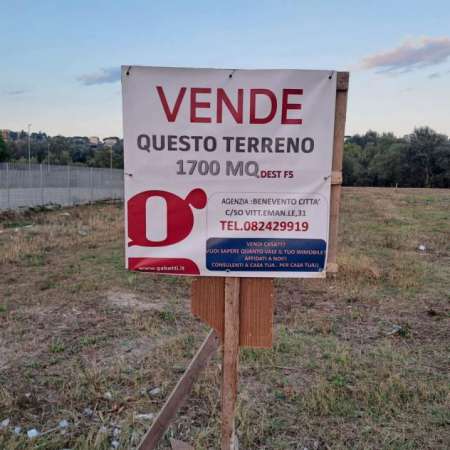 Foto Terreno Residenziale - Benevento . Rif.: Cod. rif 3091037VRG
