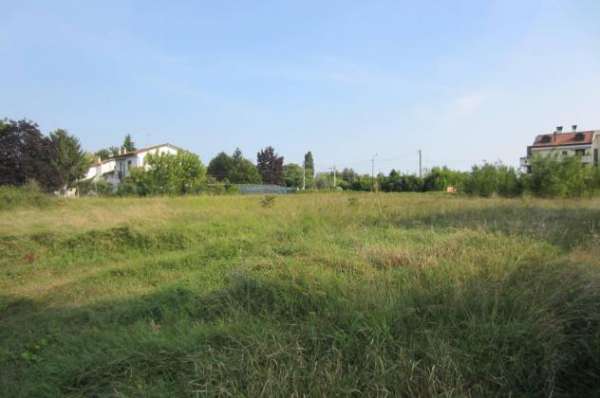 Foto Terreno Residenziale - Venezia . Rif.: 1400
