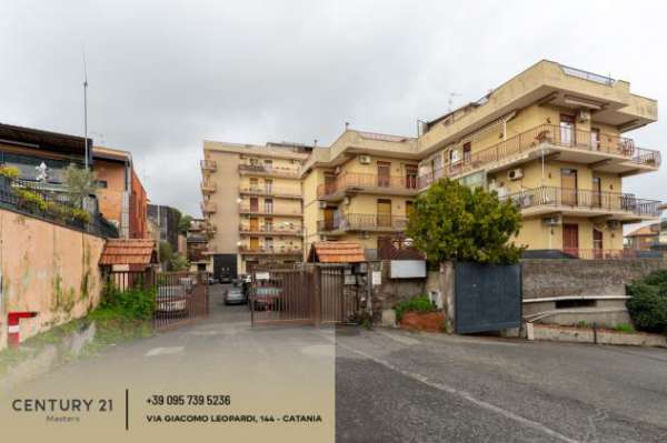 Foto Trilocale in vendita a Gravina di Catania