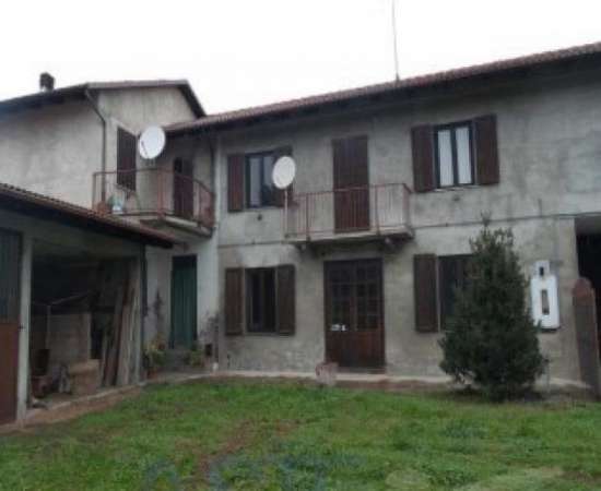 Foto Trilocale in vendita a Montechiaro d'Asti