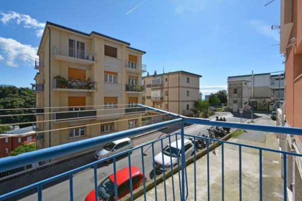 Foto Trilocale in vendita a Savona
