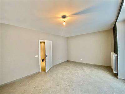 Foto Ufficio in Vendita, 2 Locali, 60 mq, Oggiono