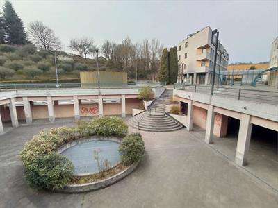Foto Ufficio in Vendita, 5 Locali, 160 mq, Merate