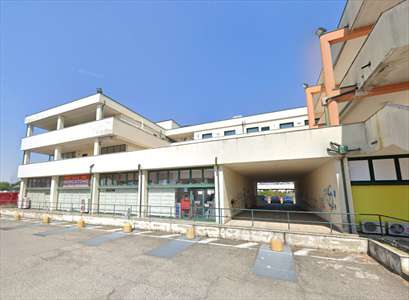 Foto Ufficio in Vendita, pi� di 6 Locali, 156 mq, Magenta