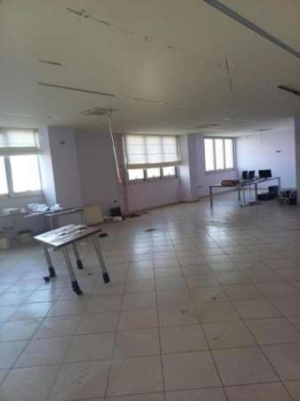 Foto Ufficio in vendita a Cascina 127 mq  Rif: 1296594