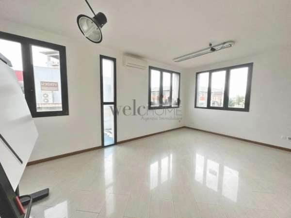 Foto Ufficio in vendita a Colli Alti - Indicatore - Signa 35 mq  Rif: 1139752