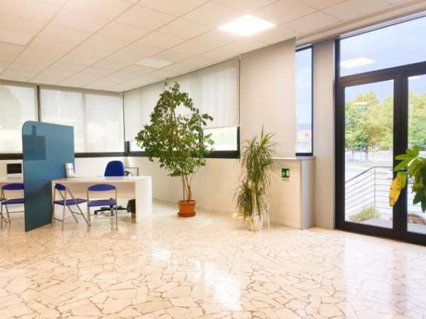 Foto Ufficio in vendita a Empoli 1200 mq  Rif: 1217841