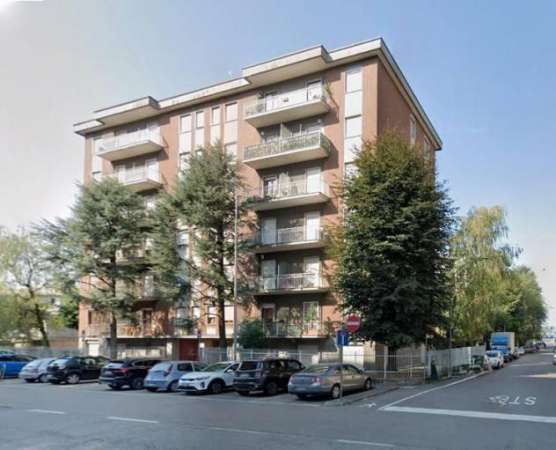 Foto Ufficio in vendita a Lainate - 7 locali 130mq