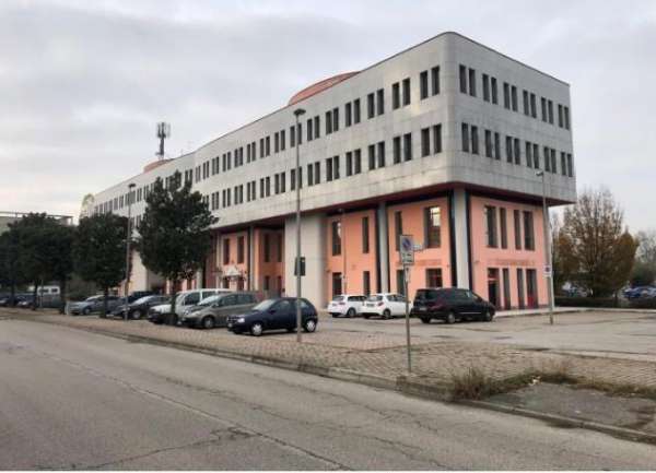 Foto Ufficio in vendita a Quarto D'Altino - 2 locali 69mq