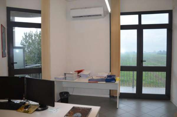Foto Ufficio in vendita a San Martino a Ulmiano - San Giuliano Terme 160 mq  Rif: 1028452