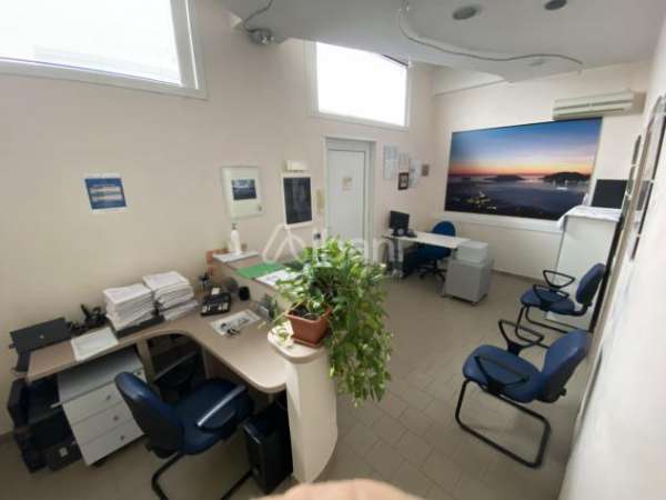 Foto Ufficio in vendita a Sarzana