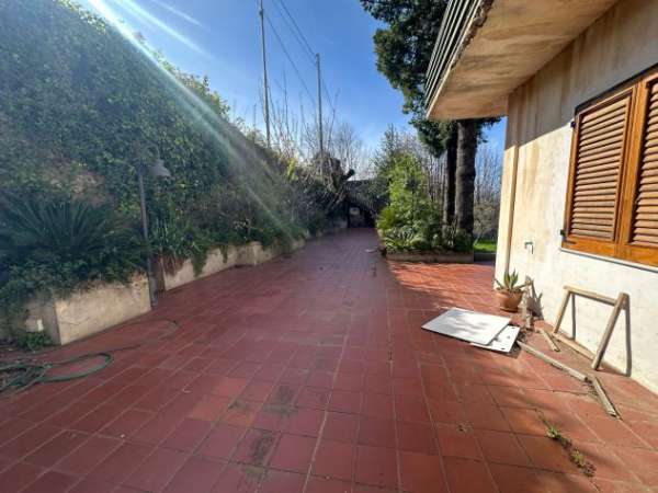 Foto VENDESI - REGGIO CALABRIA - ORT�