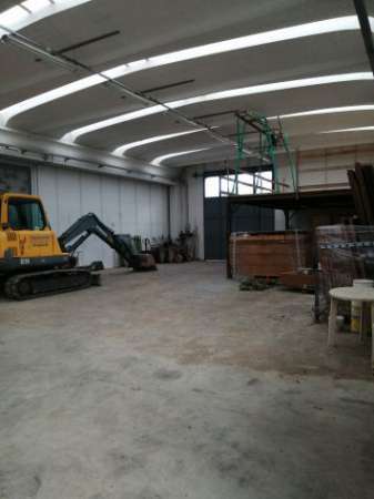 Foto vendesi capannone ospedaletto pisa tc 46956630