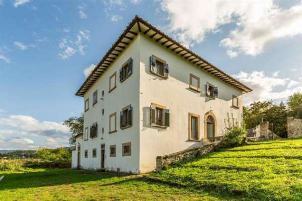 Foto Vendesi Villa con Parco Loc. Vignale Rif. V141