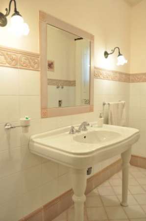 Foto Vendesi villa unifamiliare in zona residenziale Trapani