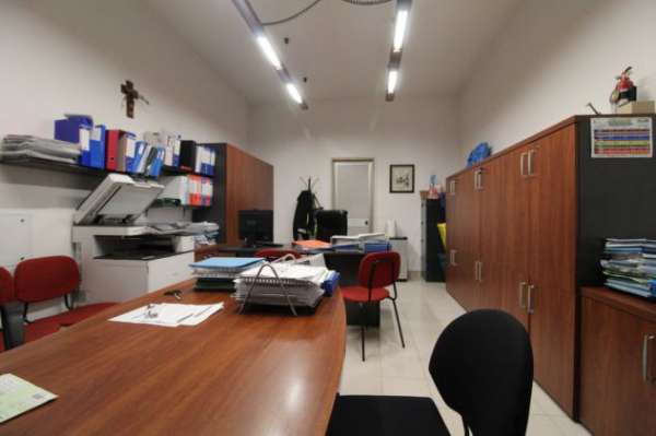 Foto VENDITA LOCALE USO UFFICIO VIA CALO� GROTTAGLIE