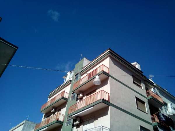 Foto vendo stabile in centro ostuni