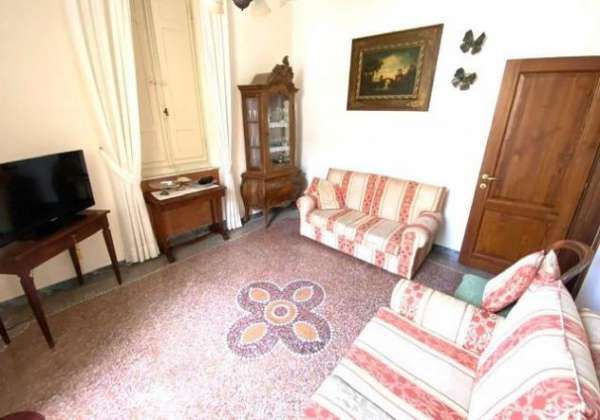 Foto Viareggina in vendita a Marina di Pietrasanta - Pietrasanta 180 mq  Rif: 1249620
