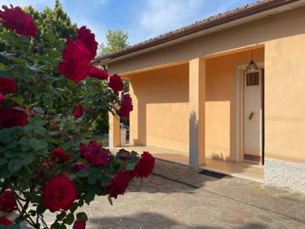 Foto Viareggina in vendita a Marti - Montopoli in Val d'Arno 181 mq  Rif: 1135536