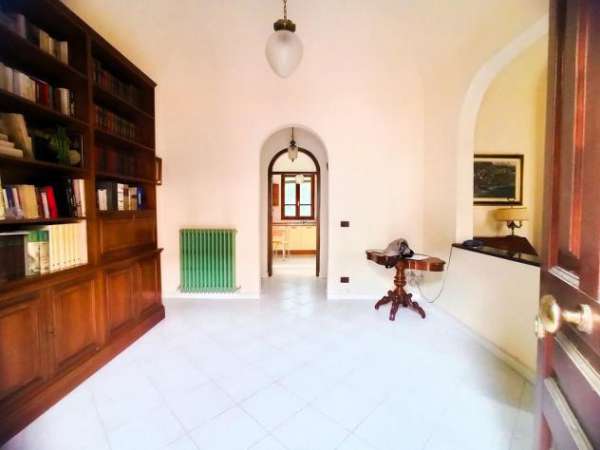 Foto Viareggina in vendita a San Giuliano Terme 120 mq  Rif: 1305932