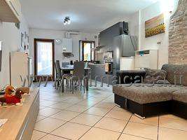 Foto Villa a schiera in vendita a Albaredo D'Adige