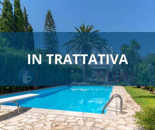 Foto Villa a schiera in vendita a Bari