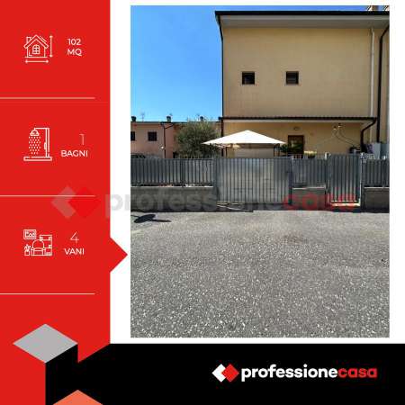 Foto Villa a schiera in vendita a Campi Bisenzio