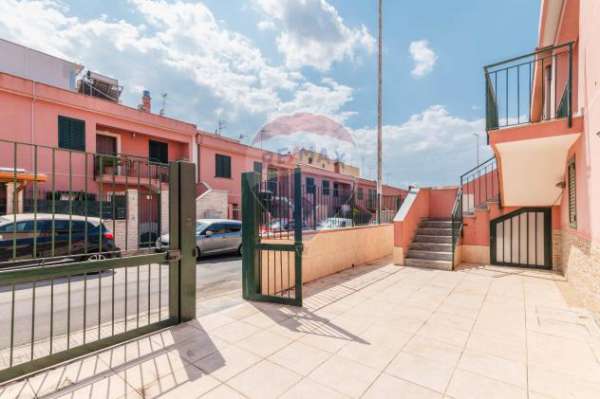 Foto Villa a schiera in vendita a Carlentini