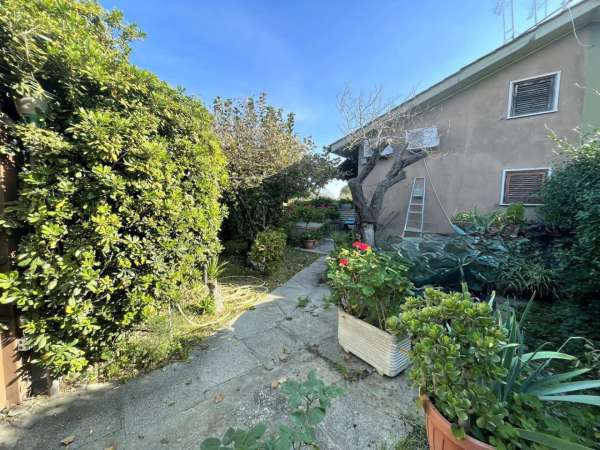 Foto Villa a schiera in vendita a Cerveteri