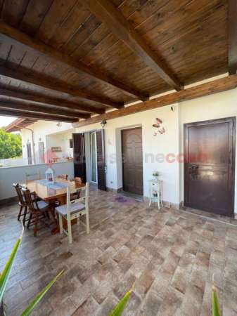 Foto Villa a schiera in vendita a Ciampino