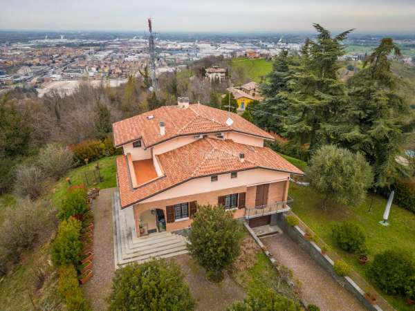 Foto Villa a schiera in vendita a Fiorano Modenese