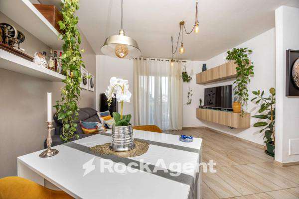Foto Villa a schiera in vendita a Marino