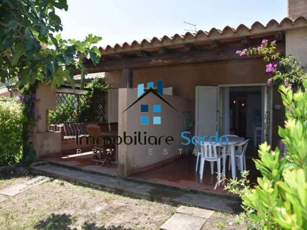 Foto Villa a schiera in vendita a Palau