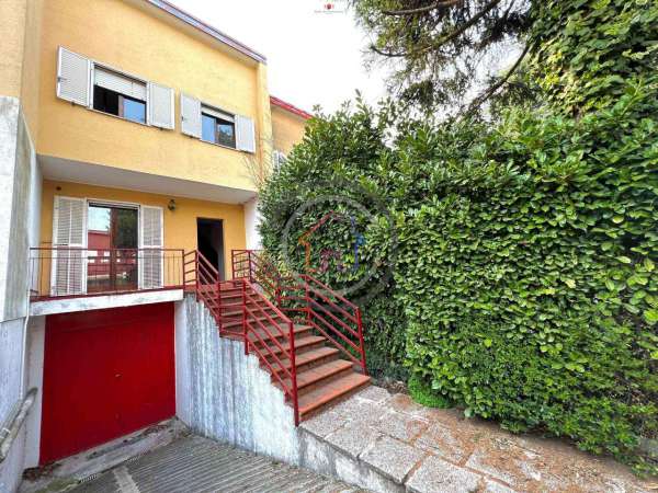 Foto Villa a schiera in vendita a Pessano Con Bornago