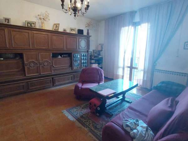 Foto Villa a schiera in vendita a Poggio A Caiano