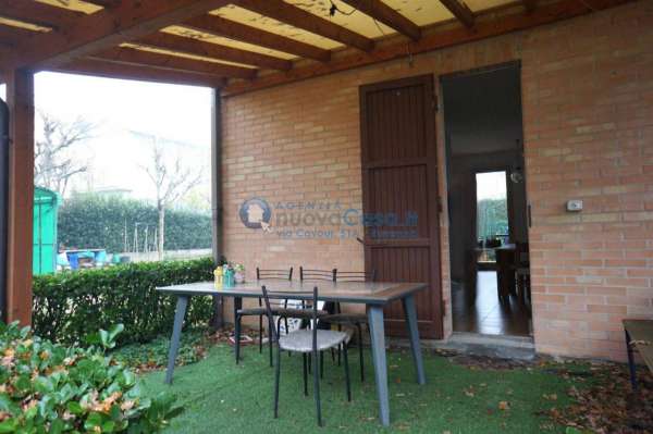 Foto Villa a schiera in vendita a Ravenna
