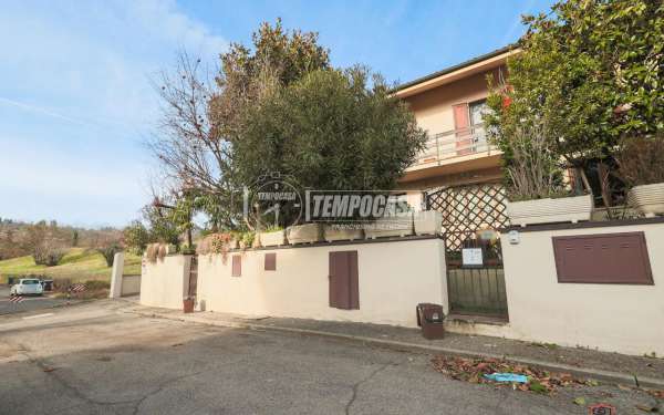 Foto Villa a schiera in vendita a Sasso Marconi
