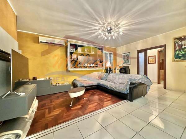 Foto Villa a schiera in vendita a Siracusa
