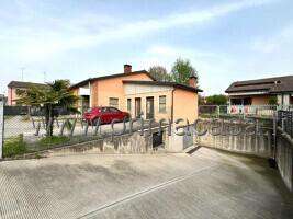 Foto Villa a schiera in vendita a Veronella