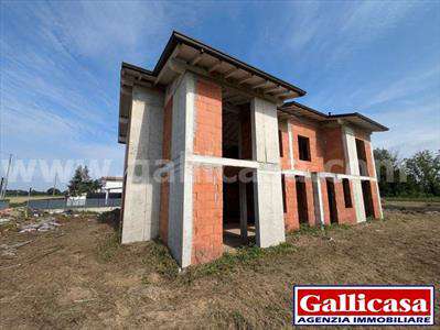 Foto Villa Bifamiliare in Vendita, 5 Locali, 138,17 mq, Cremona
