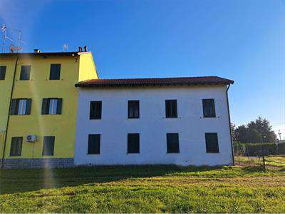 Foto Villa Bifamiliare in Vendita, 6 Locali, 250 mq, Monza