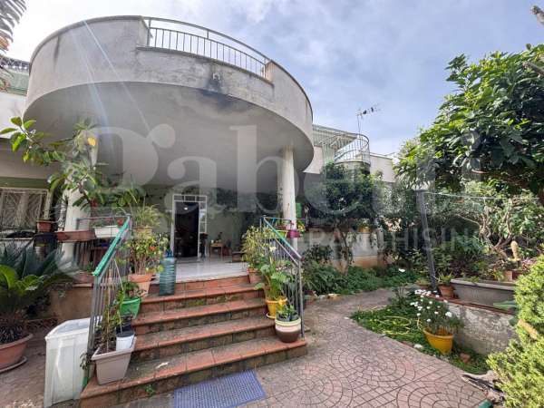 Foto Villa bifamiliare in vendita a Altavilla Milicia