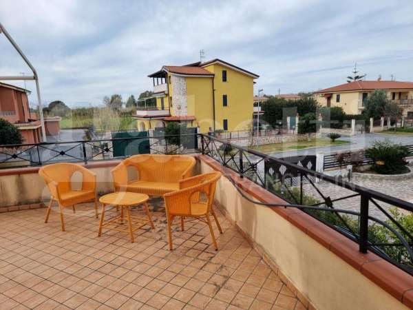 Foto Villa bifamiliare in vendita a Diamante